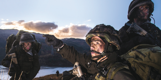 Soldaten van defensie in het veld